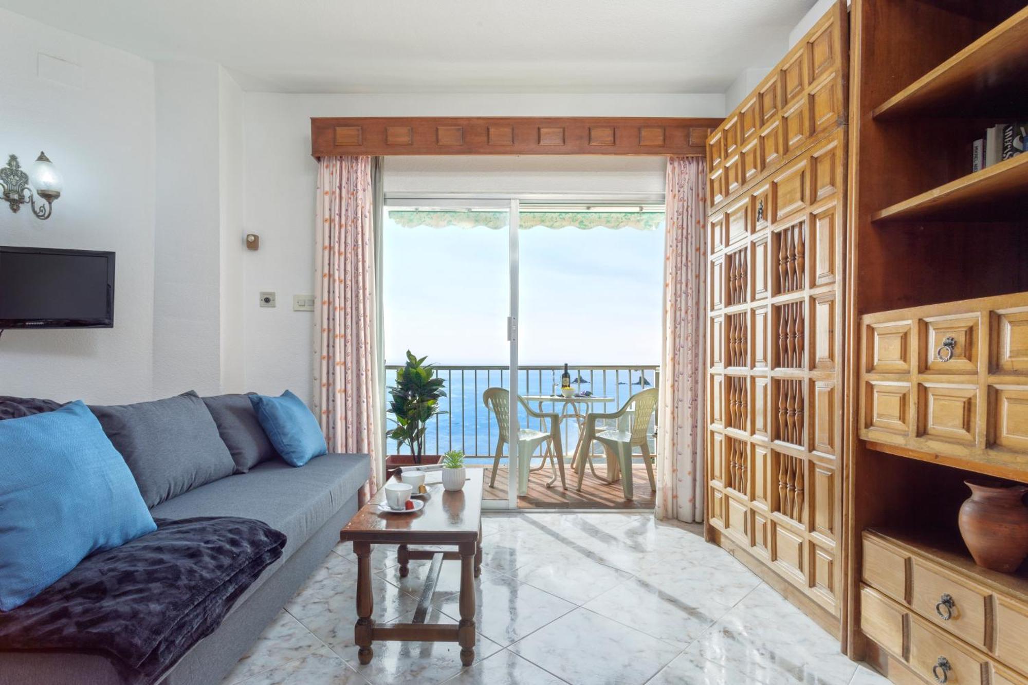 1004 - Beachfront Apartment On El Paseo, 4 Pers - Air Conditionning - Wi-Fi - Smart Tv Almunecar Exterior photo